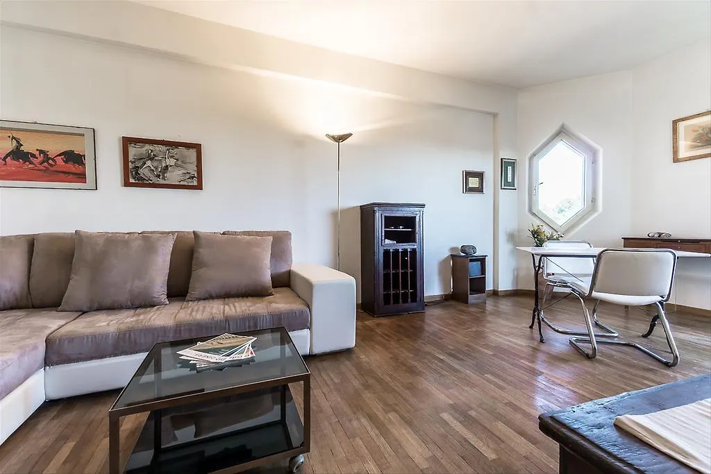 Porta Portese Apartment contacts
